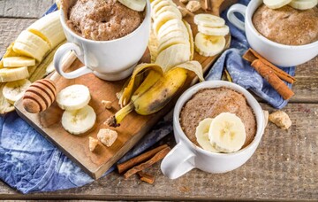 Як приготувати швидкий банановий кекс у мікрохвильовці: простий рецепт