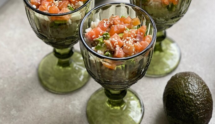 Как приготовить суши в домашних условиях: самый простой рецепт в стакане