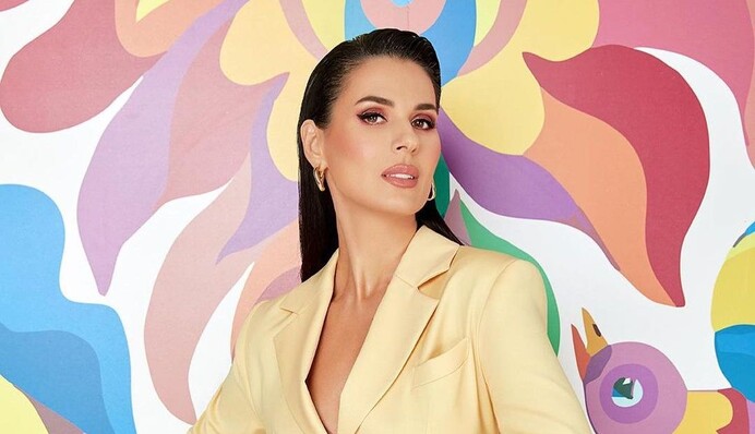 Маша Єфросиніна у День захисту дітей показала рідкісне фото із сином та донькою