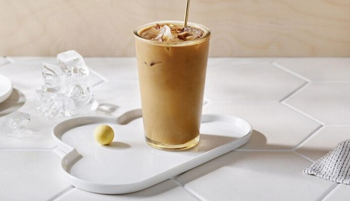 Как правильно готовить дома айс латте: простой рецепт холодного кофе