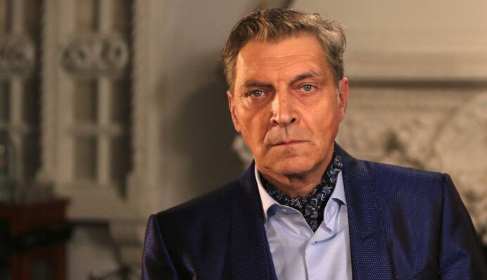 За видатні заслуги перед країною: російський журналіст Невзоров отримав українське громадянство