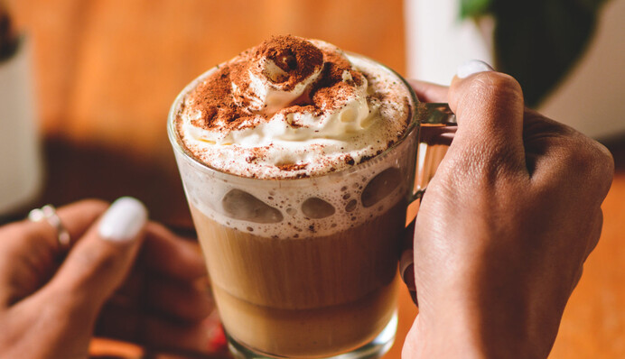 Как правильно готовить гляссе: летний рецепт кофе с мороженым