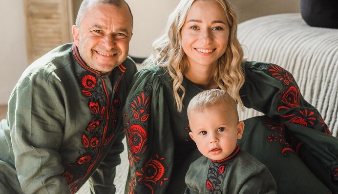 Моє життя: дружина Віктора Павлика ніжно привітала сина з першим днем народження