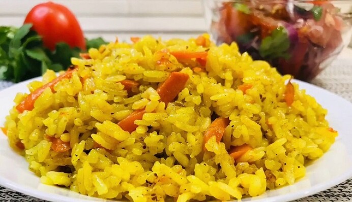 Как приготовить в мультиварке рассыпчатый плов без мяса: простой рецепт