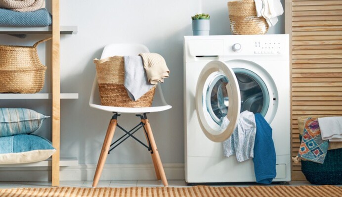 Як видалити пляму від іржі на одязі: 4 лайфхака для прання