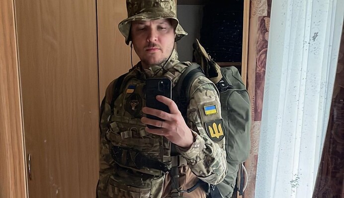 Женя Галич у лавах ЗСУ потрапив до лікарні та показав фото у палаті