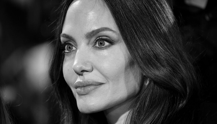 Анджеліна Джолі закликала світ допомагати українським дітям, які стали жертвами війни