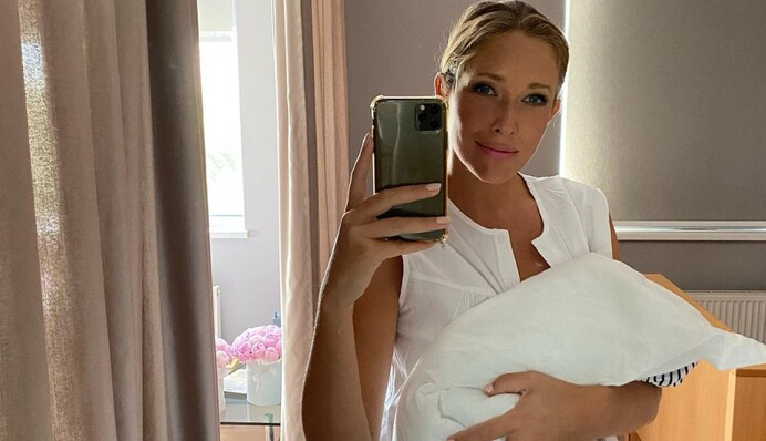 Катя Осадчая показала нежные семейные фото и назвала день, в который хотела бы вернуться