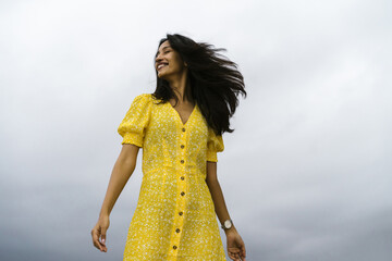 Топ-5 фасонов платьев, которые не выходят из моды летом 2022 года