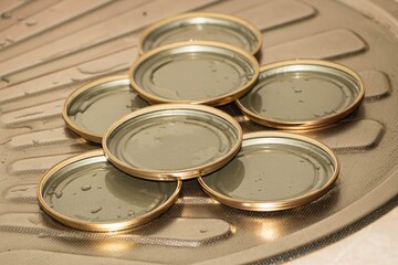 Які кришки використовувати для консервування та як їх стерилізувати: 4 способи