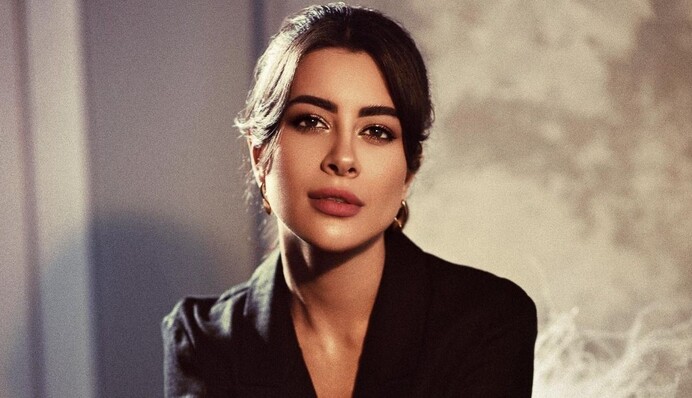 Пришлось ехать в Румынию: Рамина Эсхакзай не смогла вернуться в Украину через Венгрию