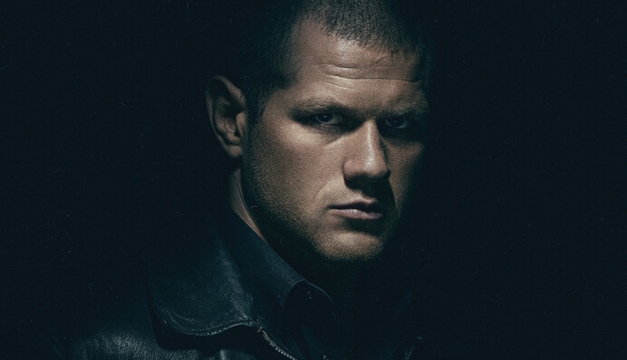 Достали 8 осколков: звезду фильма 