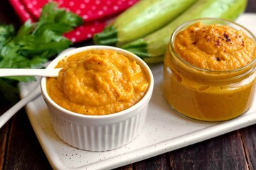 Как приготовить кабачки в томате на зиму: классический рецепт икры