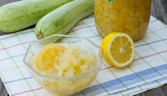 Готуємо мариновані кабачки, щоб були як ананаси: простий рецепт на зиму