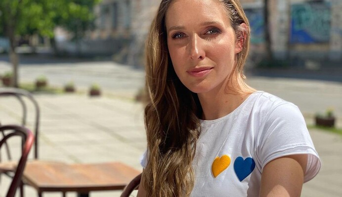 Думала, что видела весь цинизм: Катя Осадчая высказалась об имени новорожденного сына Регины Тодоренко