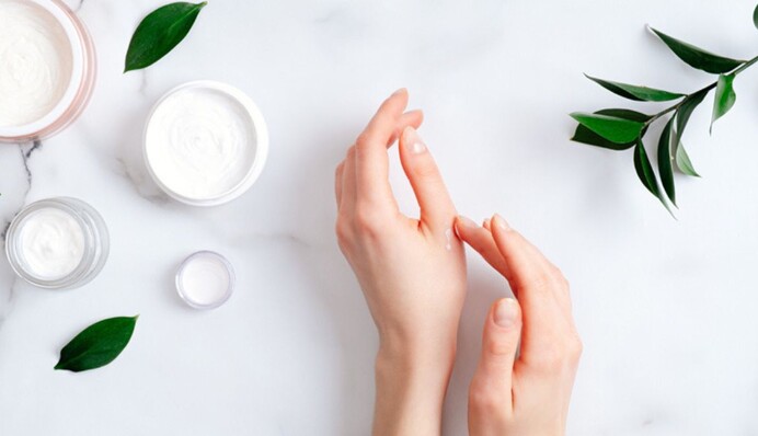 Як прибрати бруд під нігтями після городу лимонною кислотою: дієвий лайфхак