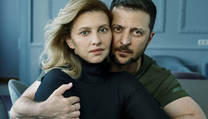 С растрепанными волосами и в объятиях мужа: Елена Зеленская снялась для журнала Vogue