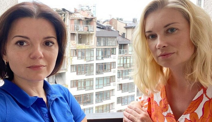 Зі склом під ногами: Лідія Таран повернулася до Києва і зробила фото у своєму розбомбленому будинку