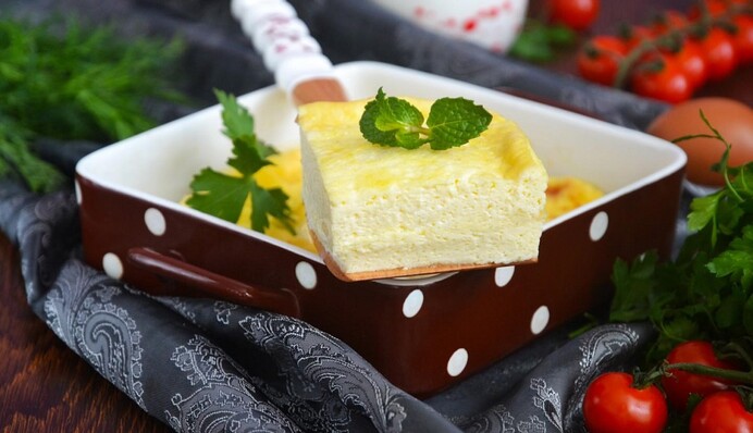 Готуємо пишний омлет як у дитячому садку: простий рецепт