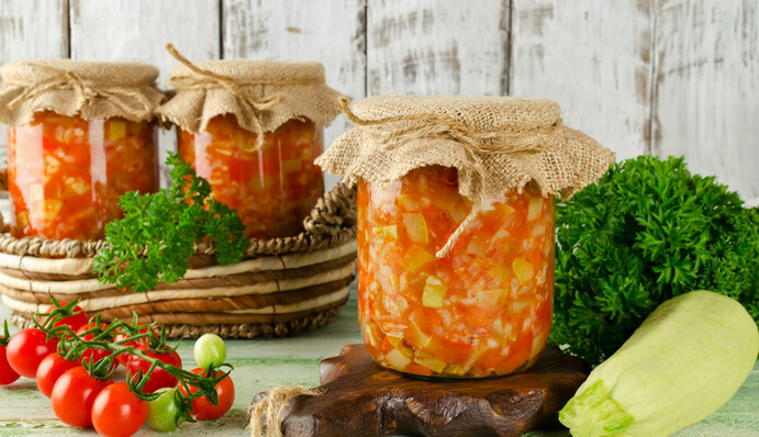 Как приготовить вкусные кабачки с рисом на зиму: классический рецепт