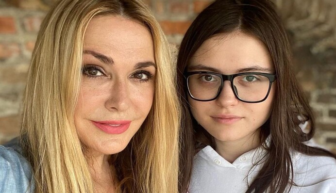 Волнуюсь за нее: Ольга Сумская рассказала, почему ее младшая дочь не уехала за границу