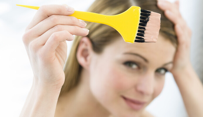 Як швидко вивести фарбу з волосся, якщо не підійшов колір