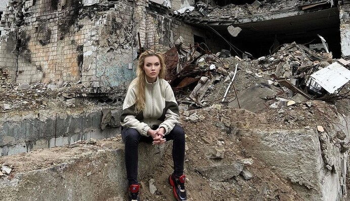 После бурных обсуждений позы Зеленской 