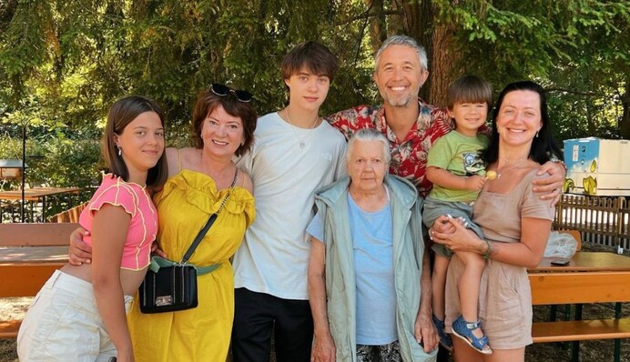 Снежана Бабкина рассказала о жизни в Германии: где живет звездная семья и на какие деньги