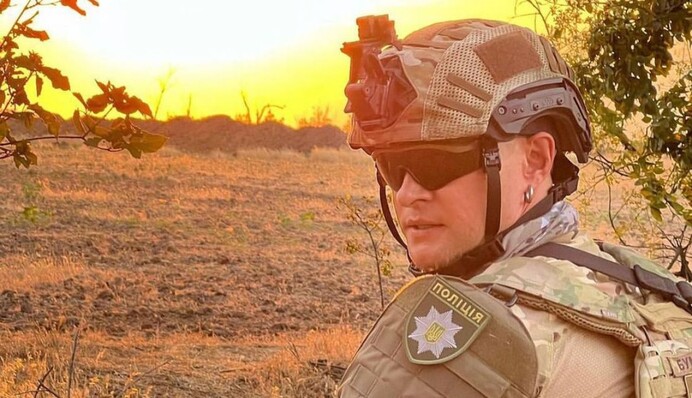 Як ми проводимо літечко: Андрій Хливнюк поділився пронизливими світлинами та віршем із передової