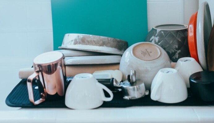 Як швидко відмити чашки від чайного нальоту, щоб не залишилося ні плямочки