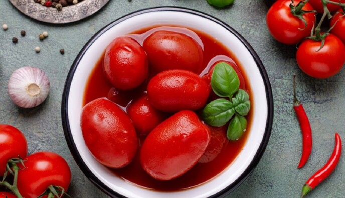 Как закрыть на зиму помидоры в собственном соку: итальянский рецепт
