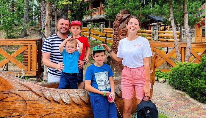 Киев, Ивано-Франковск, заграница. Жена Григория Решетника ответила, где будут учится их дети