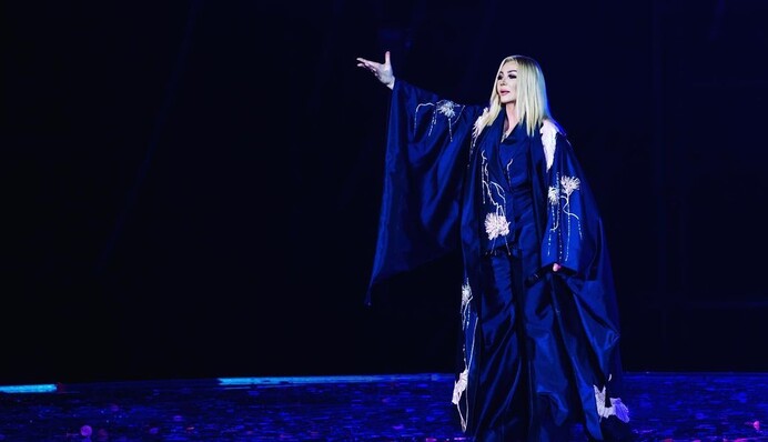 Ірина Білик на концерті в Майамі запросила на сцену маму зрадниці Наташі Корольової