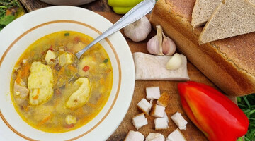 Как приготовить вкусный гречневый суп с галушками: простой рецепт