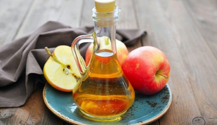 Як приготувати яблучний оцет в домашніх умовах: рецепт на 1 літр