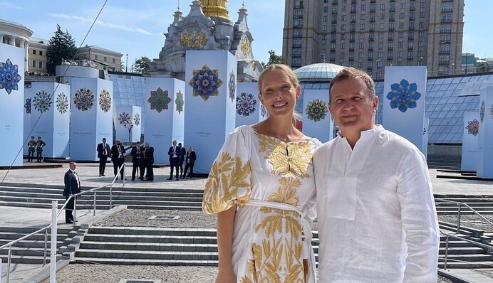 Катя Осадчая трогательно поздравила мужа с днем рождения - Юрию Горбунову исполнилось 52 года