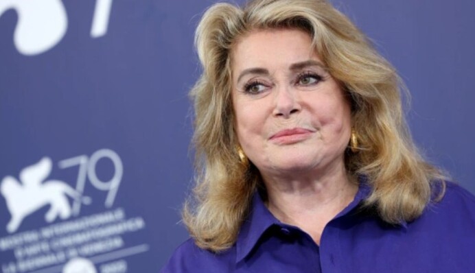 Мій розум і дух з ними щодня: Катрін Деньов підтримала Україну на Венеціанському фестивалі