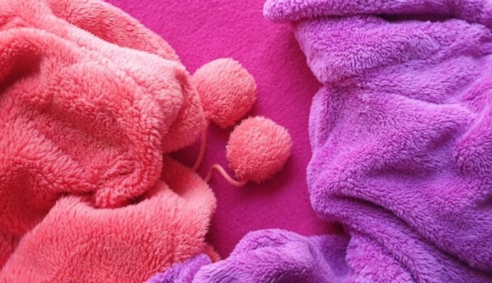 Как постирать флисовые вещи, чтобы не было катышек: советы и лайфхаки