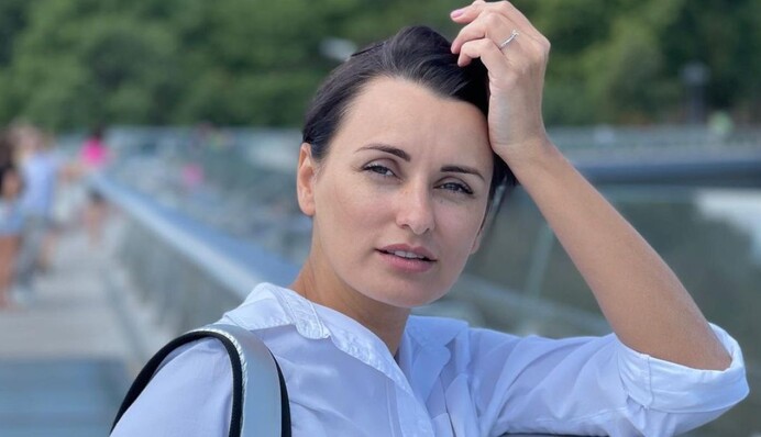 Нет ничего страшнее: Лиза Глинская рассказала, как потеряла ребенка
