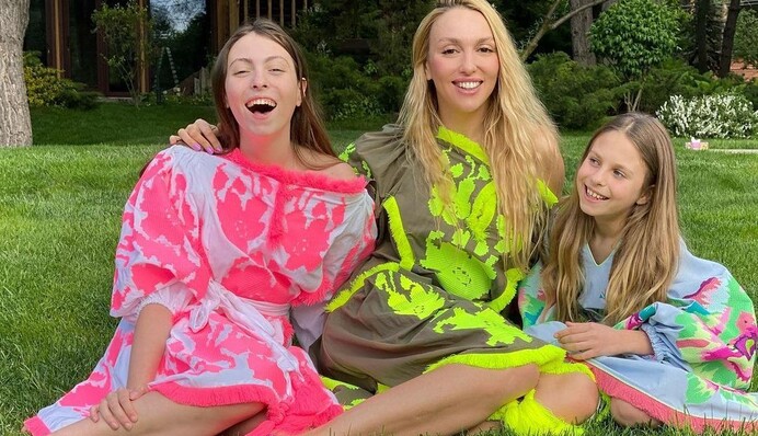 Навчання разом з проживанням: Оля Полякова віддала 11-річну дочку до школи за кордоном