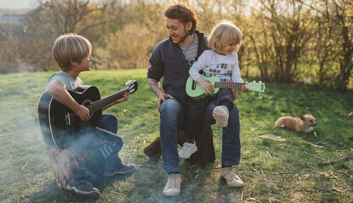 Все буде добре: маленький Лео з Ірпеня хвацько заспівав хіт гурту 