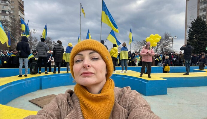 В окупованих містах триває війна за душі людей — біженка з Мелітополя