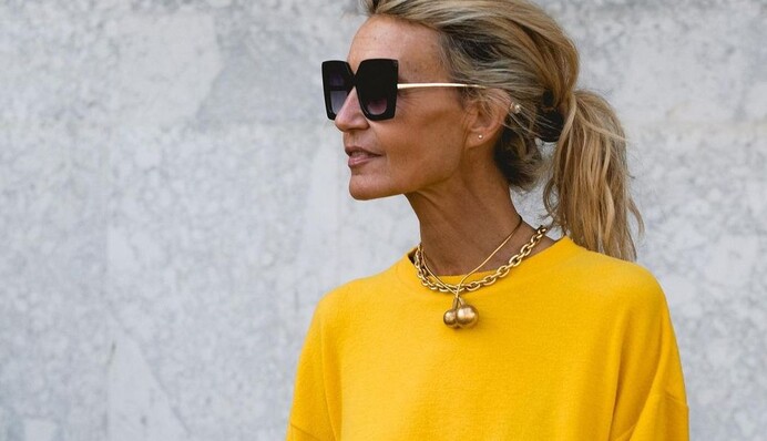 Варто їх уникати. Топ-7 модних помилок, які візуально роблять жінку старшою