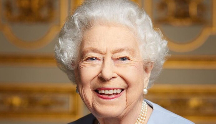 Перед похороном королеви Єлизавети ІІ Букінгемський палац показав її останній портрет
