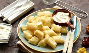 Ніякої мороки з тістом. Простий рецепт лінивих вареників з сиром