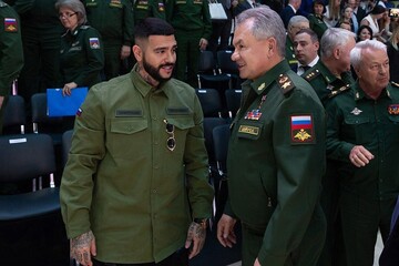 До уваги військкоматів: Остапчук висміяв зірок-рашистів, що хизувалися у військовій формі