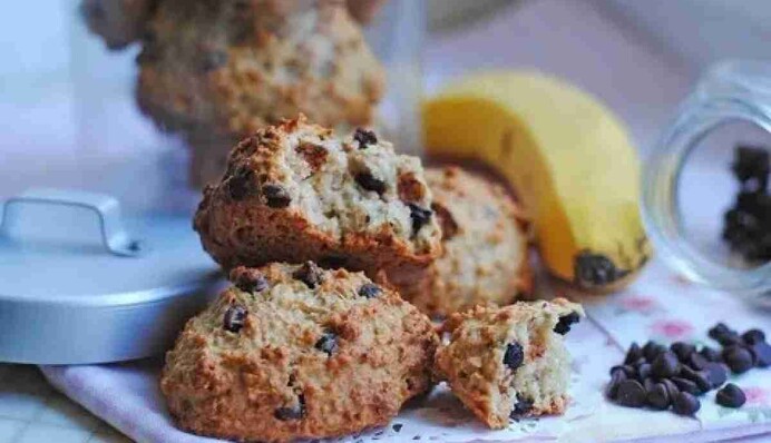 Всього з трьох інгредієнтів. Рецепт смачного вівсяного печива з бананом