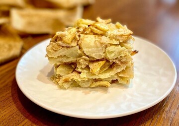 Готуємо замість звичайної шарлотки. Рецепт простого грушевого пирога Невидимка