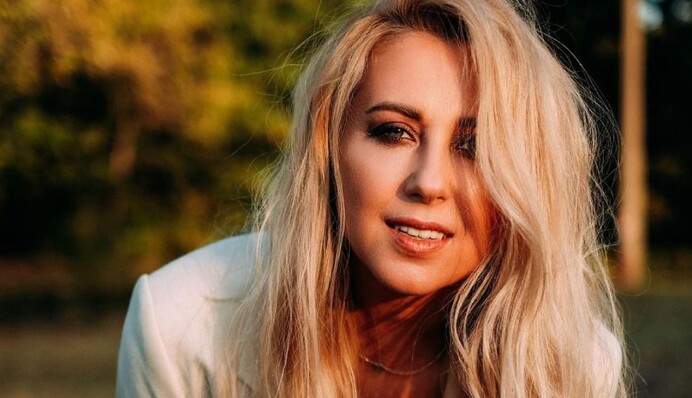 Тоня Матвиенко жестко высказалась о мужчинах, которые изменяют своим женам, пока те за границей