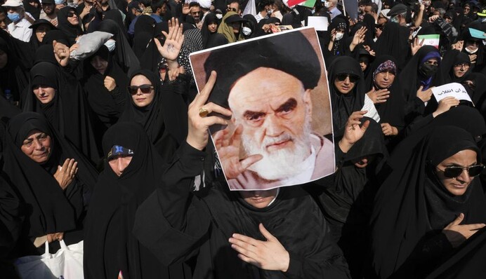 Судьба исламской республики: что будет с режимом аятолл в Иране